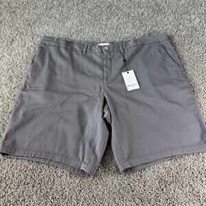 NWT Robert Graham Men's Size 44 Gray Belgrade Classic Fit Khaki Chino Shorts